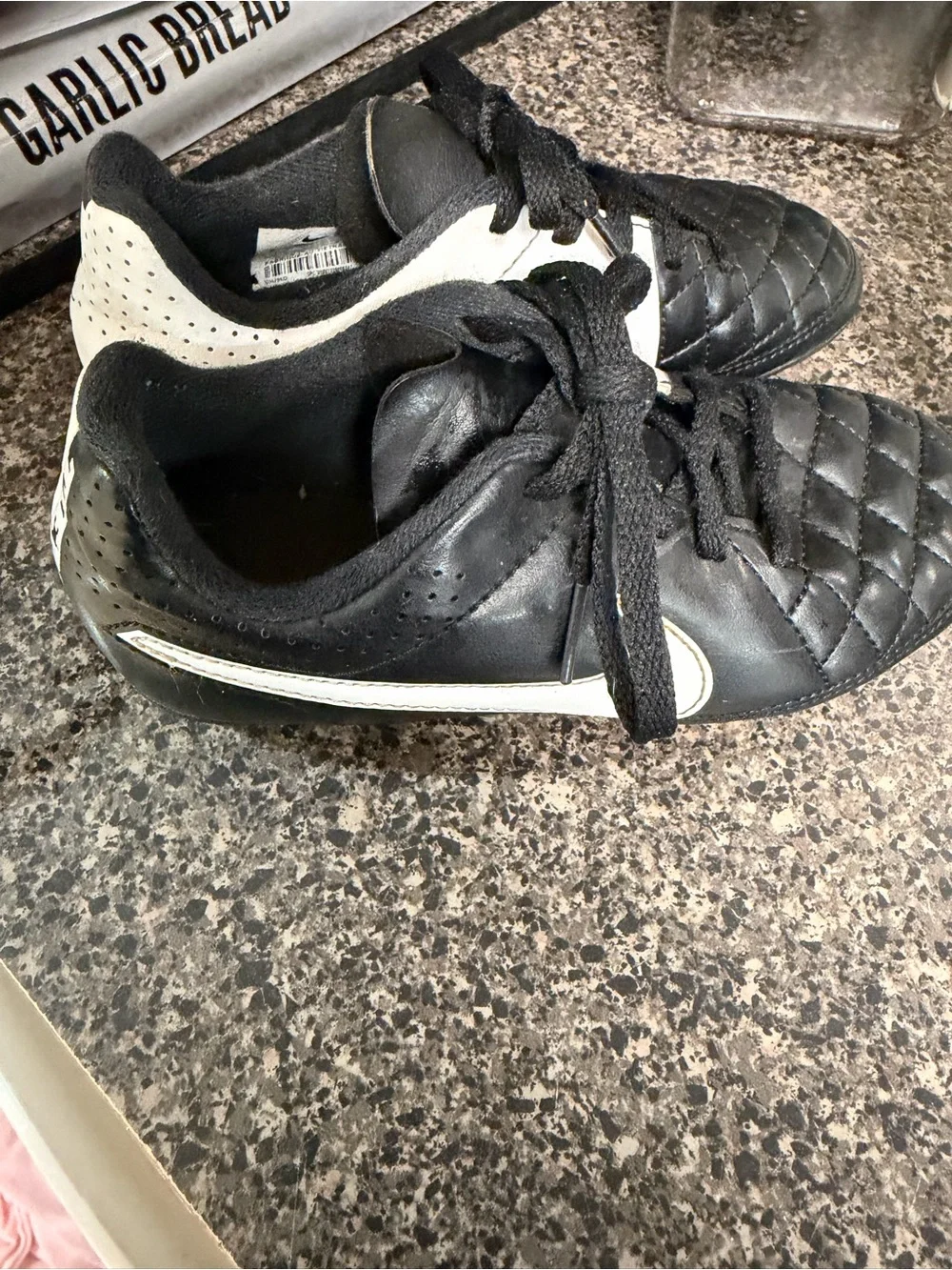 Nike Black and White Quilted Cleats Soccer Shoes sz 13 youth